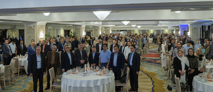 مهمانی بزرگ شرکت آزاد تجارت پارس